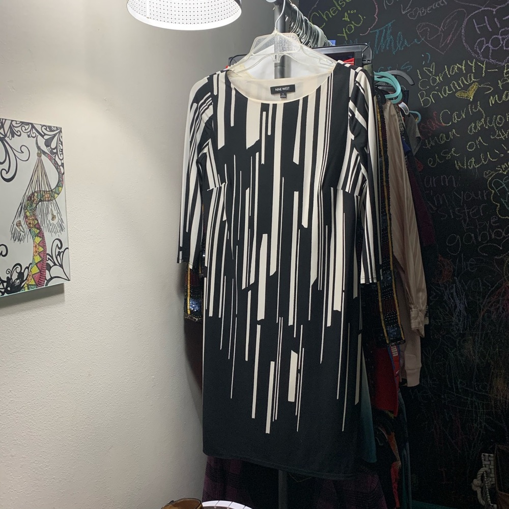Nine West 3/4 sleeve shift dress.